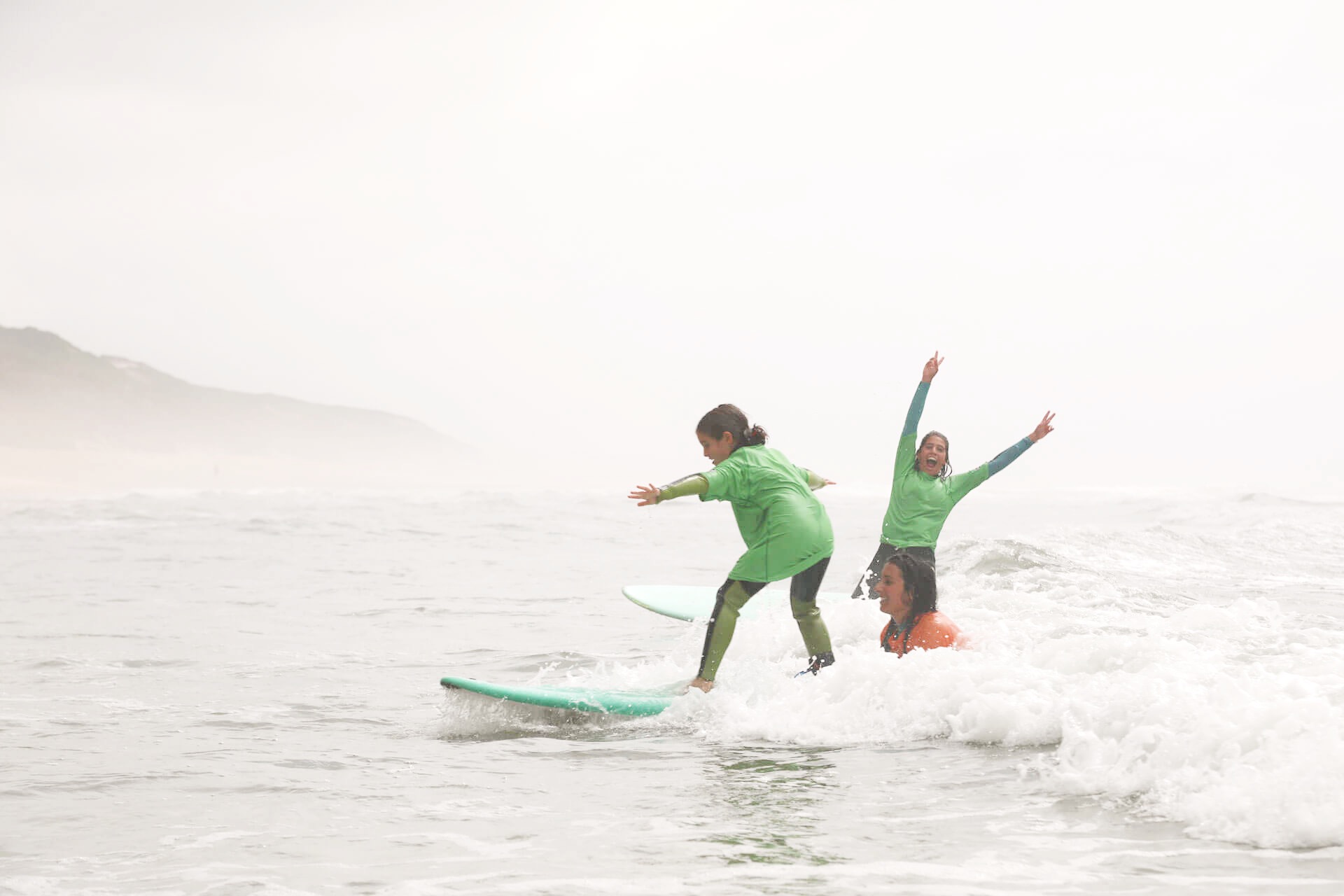 Surf na Nazaré — Zulla Surf School